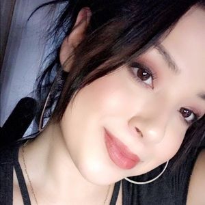 Meet your Posher, Aracely